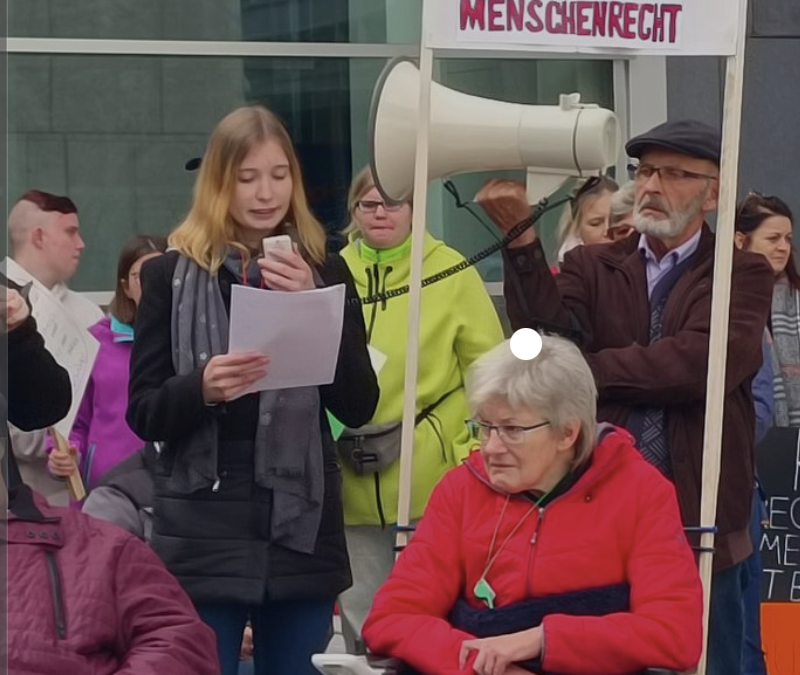 Demo-Inklusion-St-Poelten-2022 - Silke Kropacek